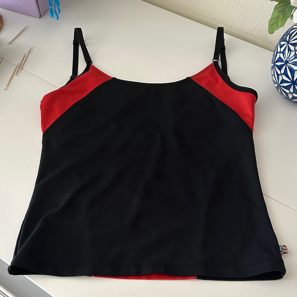 Hind Black and Red Colorblock Athletic Camisole